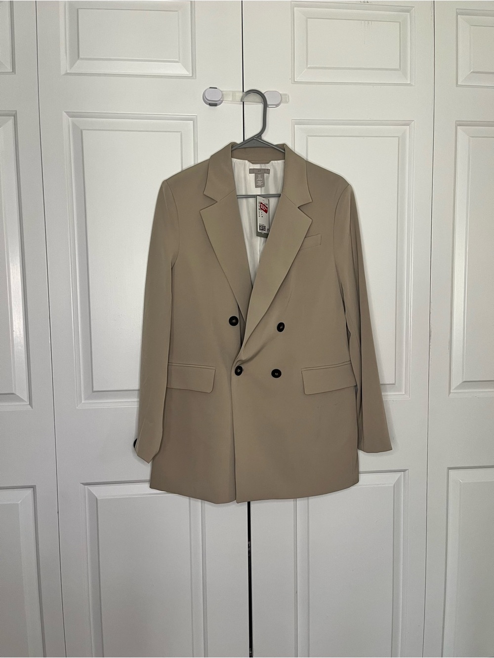 H&M Oversized Cream Double-Breasted Tailored Blazer - Picture 2 of 5